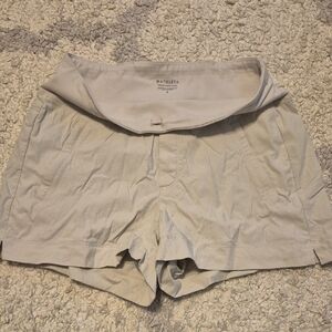 Athleta Trekkie North Shorts in Light Gray